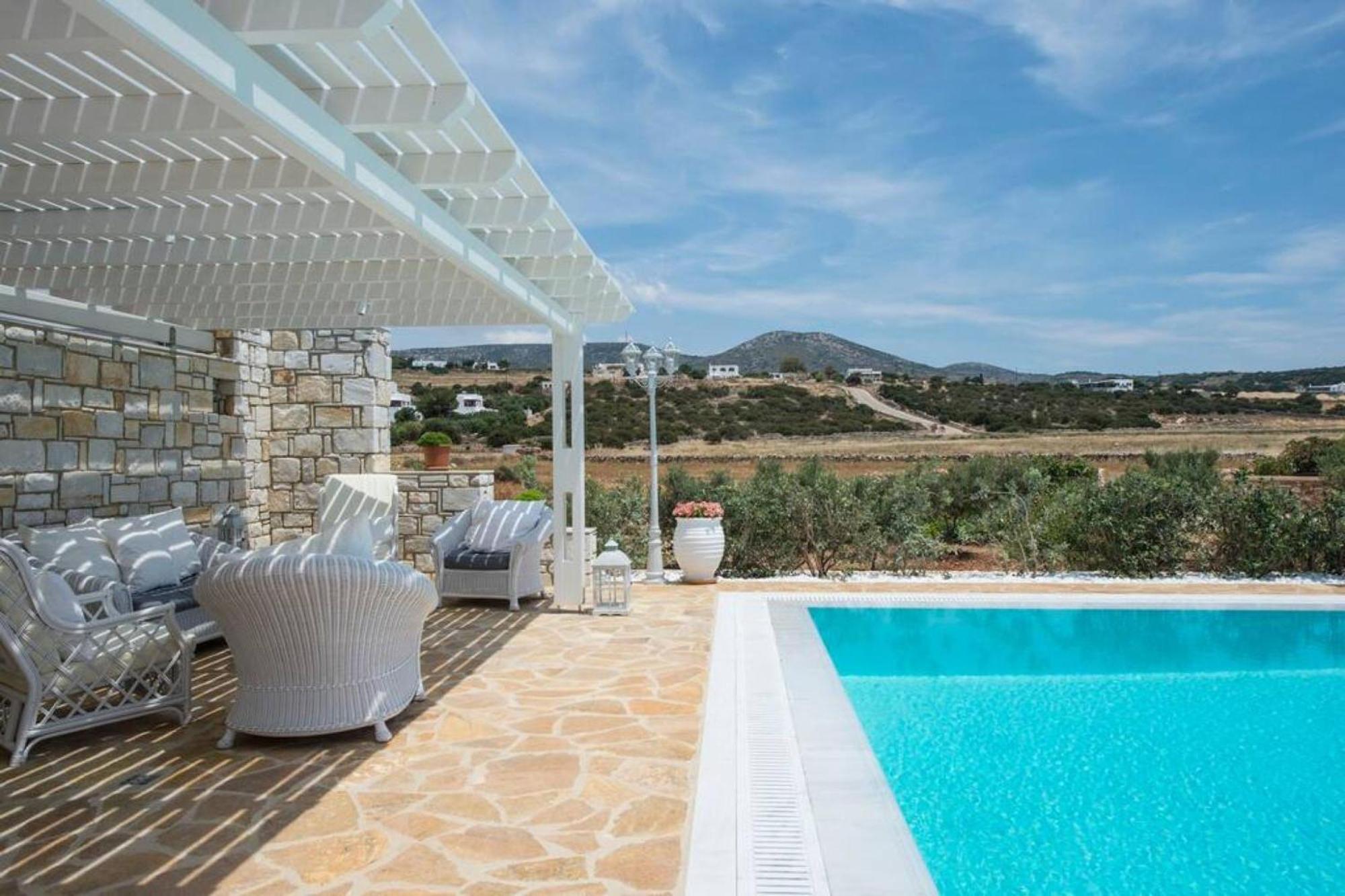 Villa Dionysos In Aliki Exteriör bild