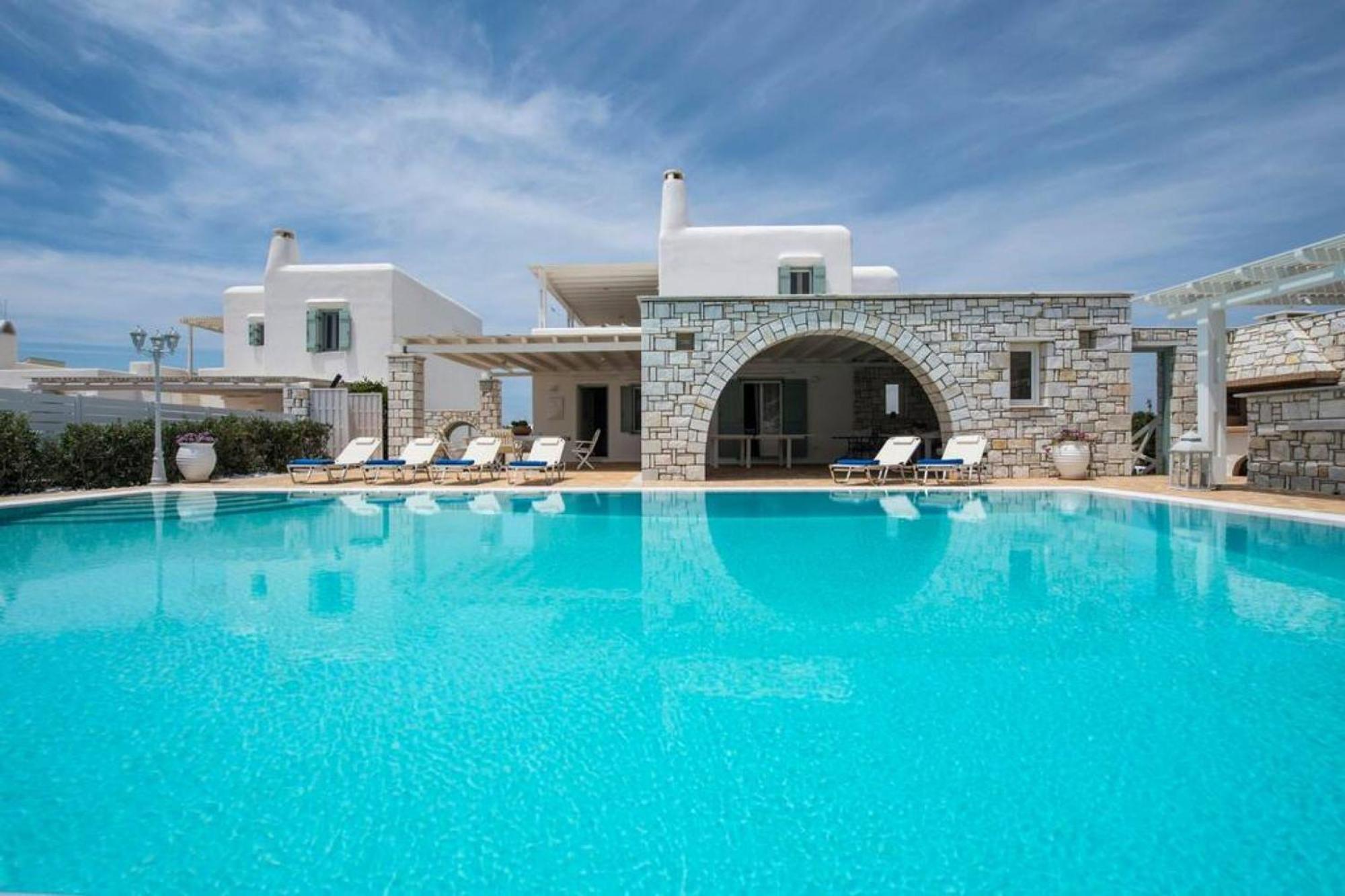 Villa Dionysos In Aliki Exteriör bild
